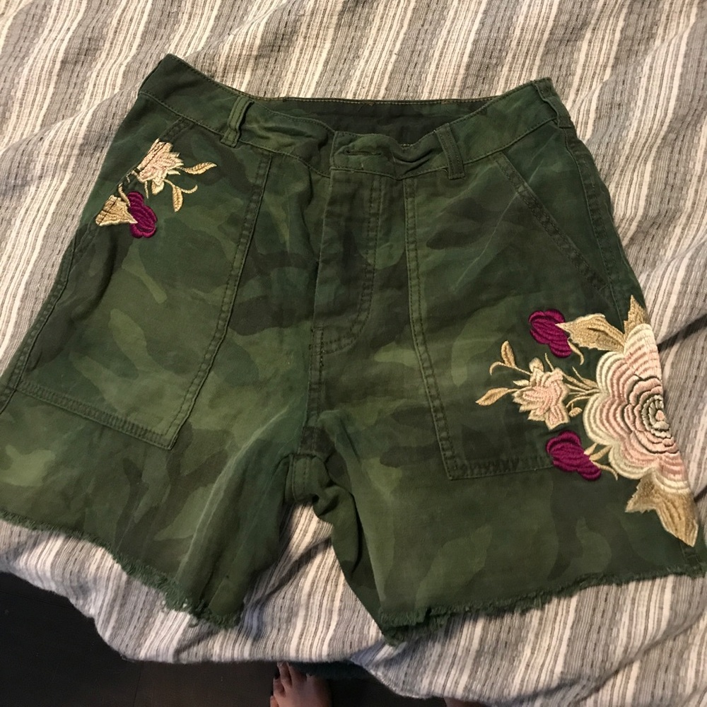 Free people camo shorts